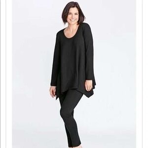 FLAX‎ IN MOTION Black Long Sleeve Tunic Top Asymmetrical Hem Made in USA Large